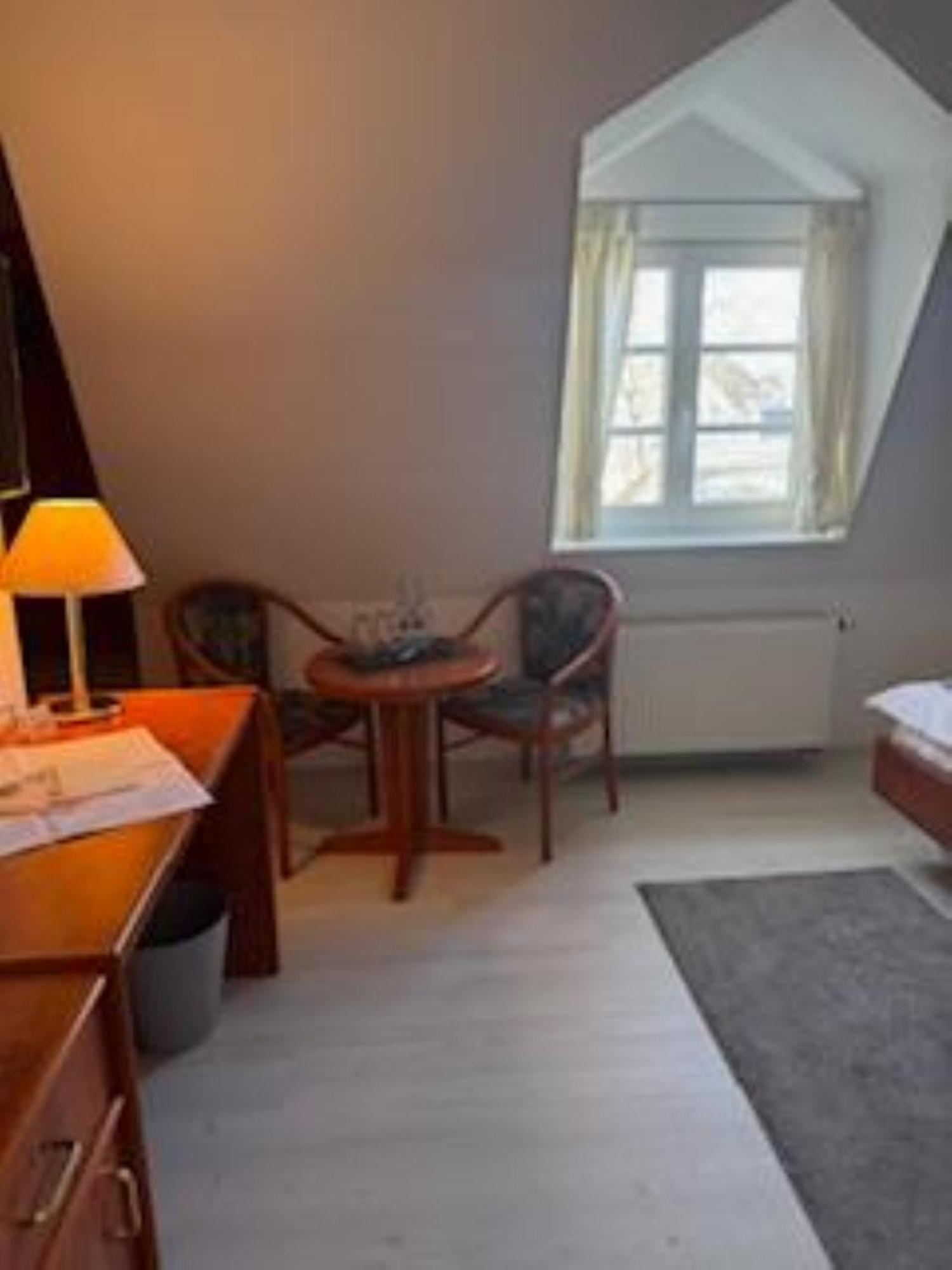 Parkhotel & Kurcafe Bad Sassendorf Ngoại thất bức ảnh