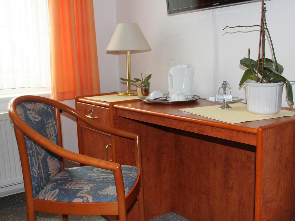 Parkhotel & Kurcafe Bad Sassendorf Ngoại thất bức ảnh